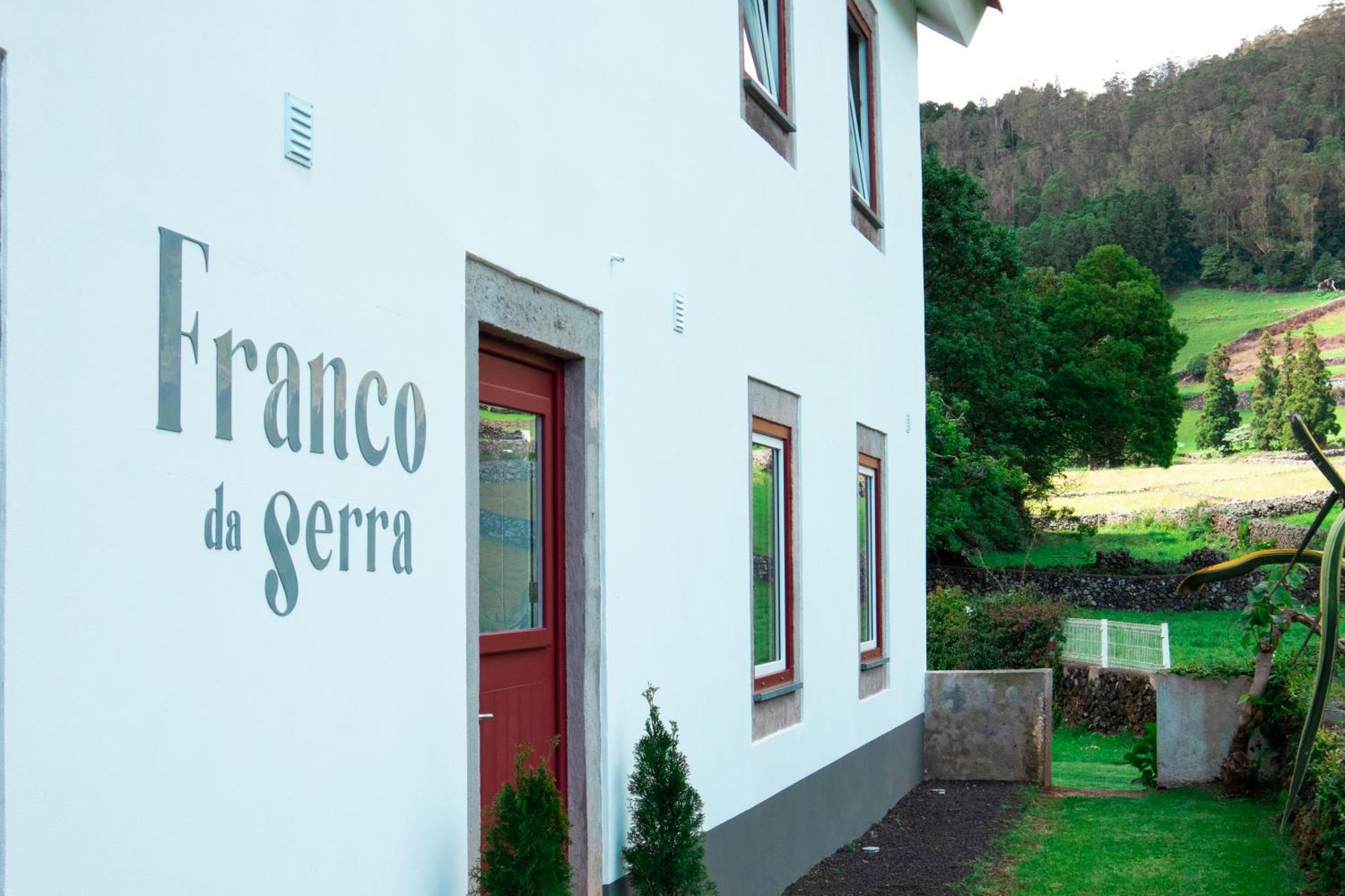 Casa De Campo Franco Da Serra أنغرا دو إِراويزو المظهر الخارجي الصورة